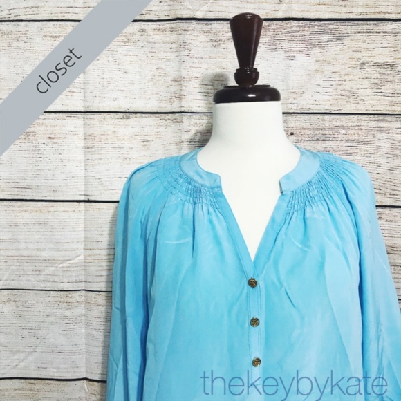 Lilly Pulitzer Tops - Lilly Pulitzer Blue Elsa Top Blouse